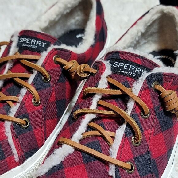 Sperry Pier Wave Plaid Red & Black Slip On Casual Sneaker - Picture 3 of 10